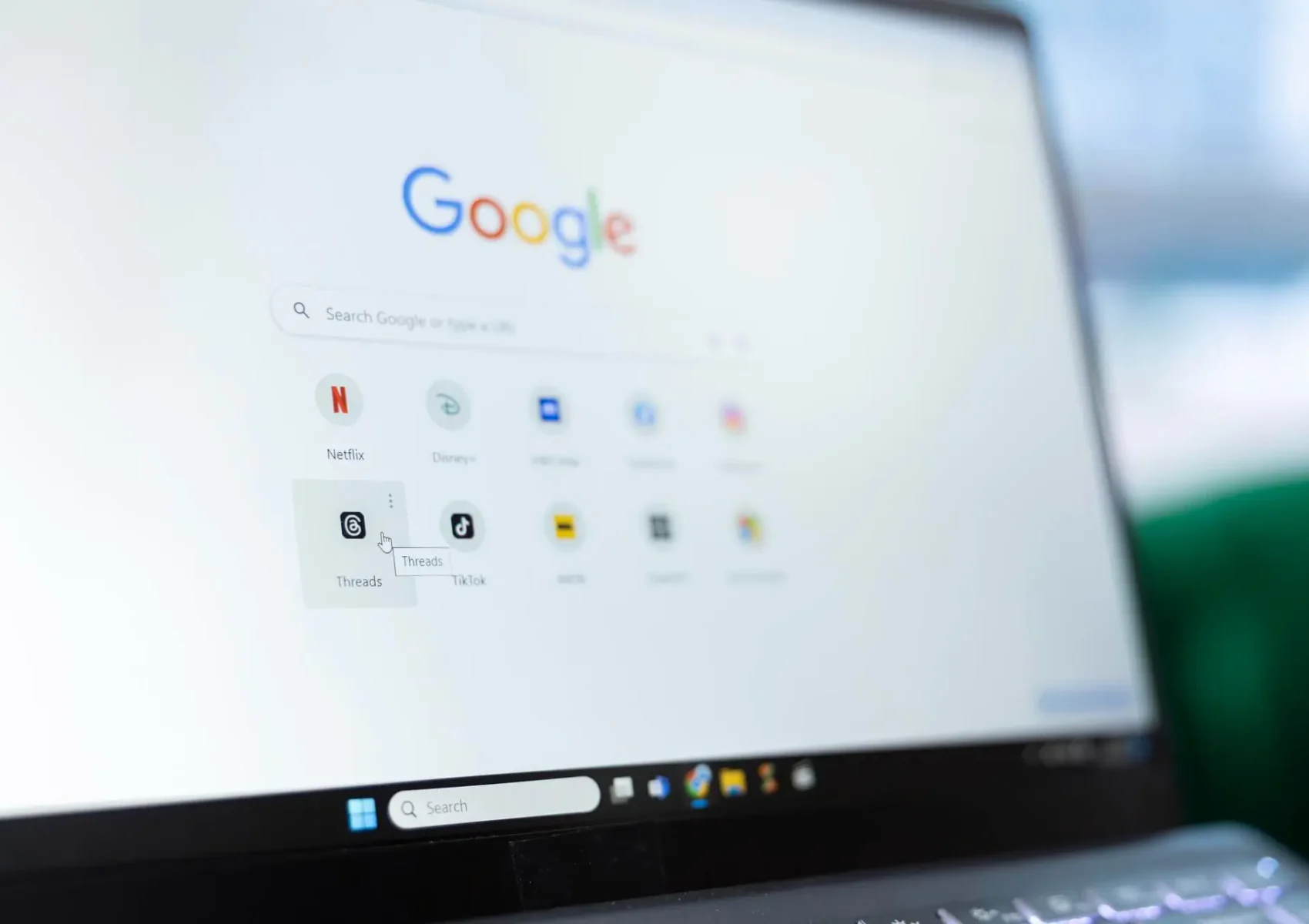 Paid vs Organic Search – A Web Developer’s Guide to Striking the Balance
